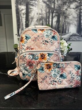 Vera Bradley Small Backpack & Wristlet in Peach Blossom Bouquet.